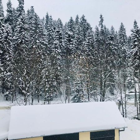 U Sobali Villa Gron Bagian luar foto